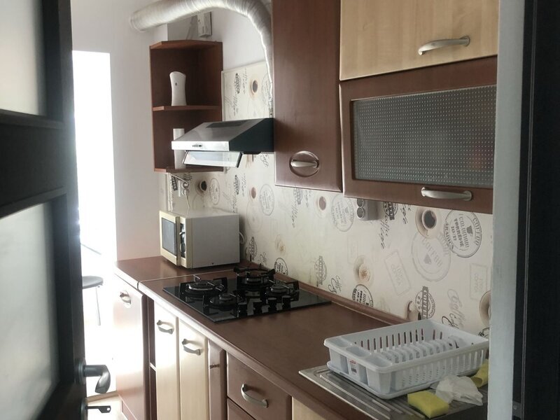 Pantelimon, Iancului, Elev Stefanescu, bl. mixt, 1980, 10 min. Metrou.